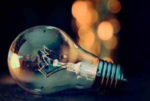 У суботу відключення світла може охопити до 2,5 черг споживачів одночасно