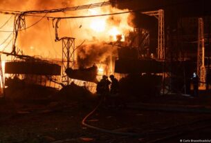 РФ вдарила по ТЕЦ у передмісті Харкова: є жертва та поранені