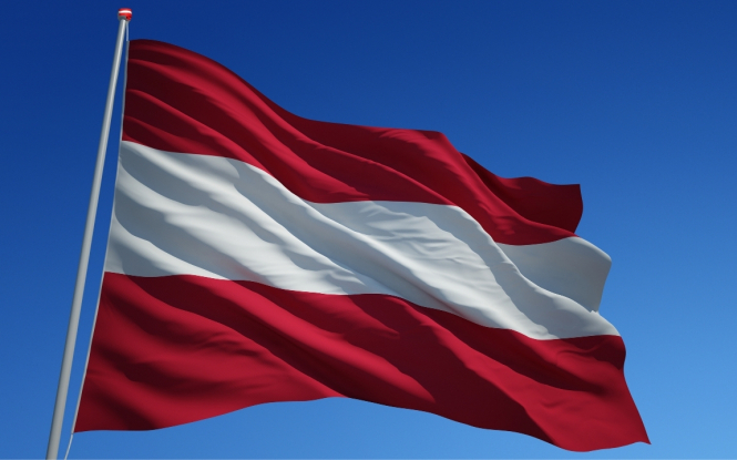 Австрія продовжила прикордонний контроль з сусідами ще на пів року