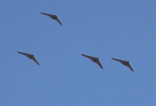 У Великому Новгороді внаслідок атаки невідомих дронів загорівся завод