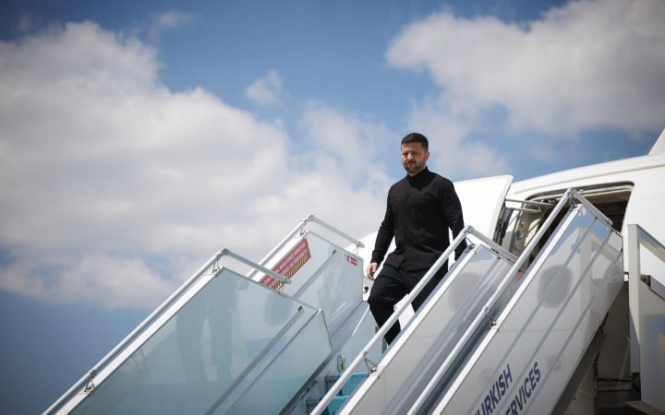 Зеленський вирушив до Давосу для зустрічі з Трампом