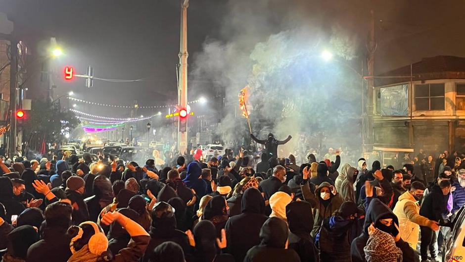 Протести в Ірані: Київ закликав світ тиснути на Тегеран