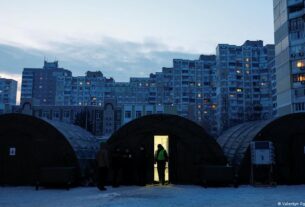 Атаки РФ: у Києві понад 700 багатоповерхівок досі без тепла