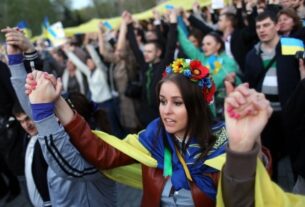 ​Українці найбільше довіряють ЗСУ та волонтерам – опитування КМІС