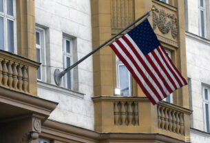 США почали евакуацію дипломатів з Ізраїлю на тлі загострення ситуації з Іраном