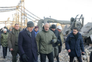 Шмигаль показав Рютте київську ТЕЦ, яку атакувала росія