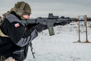 Сейм Польщі ухвалив закон про амністію для добровольців, які воюють на боці України