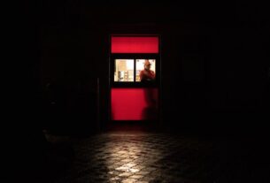 Завтра у всіх регіонах України діятимуть графіки погодинних відключень