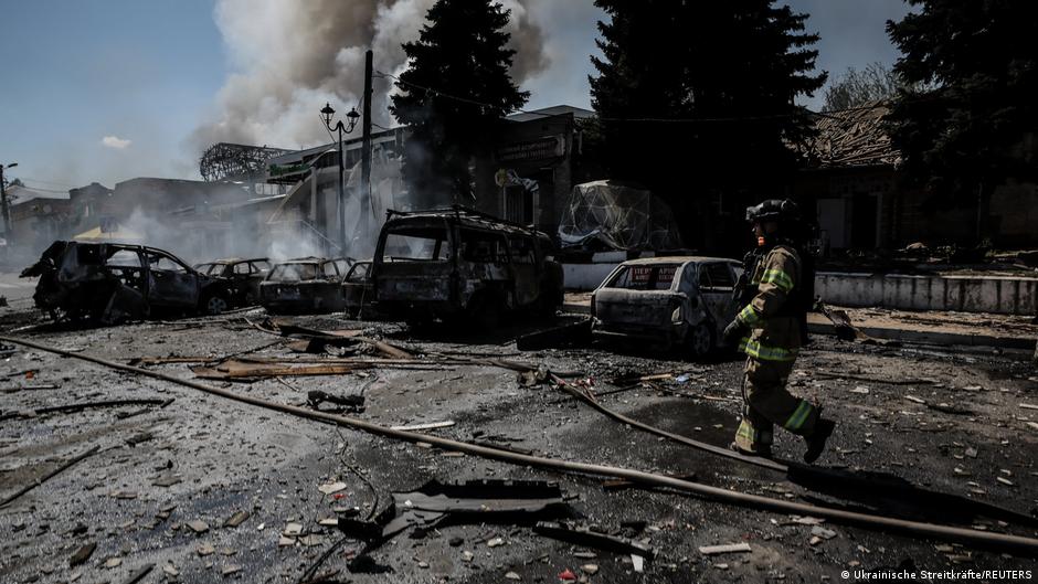 РФ вдарила по ринку в Дружківці: сім загиблих і 15 поранених