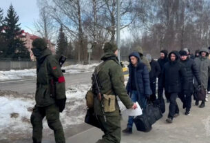 Білоруси скаржаться на масове отримання повісток із вимогою термінової явки