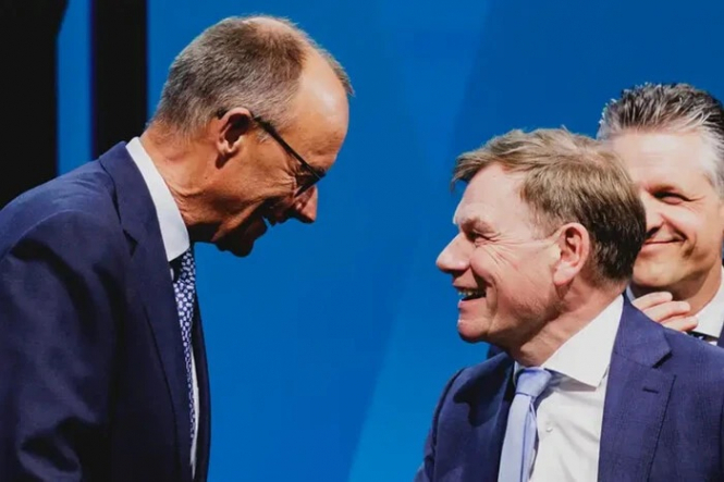 Заморожені активи рф поки не розглядають для фінансування України – МЗС Німеччини