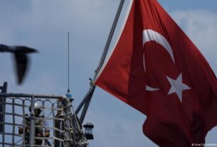 Туреччина заявила про збиття іранської балістичної ракети