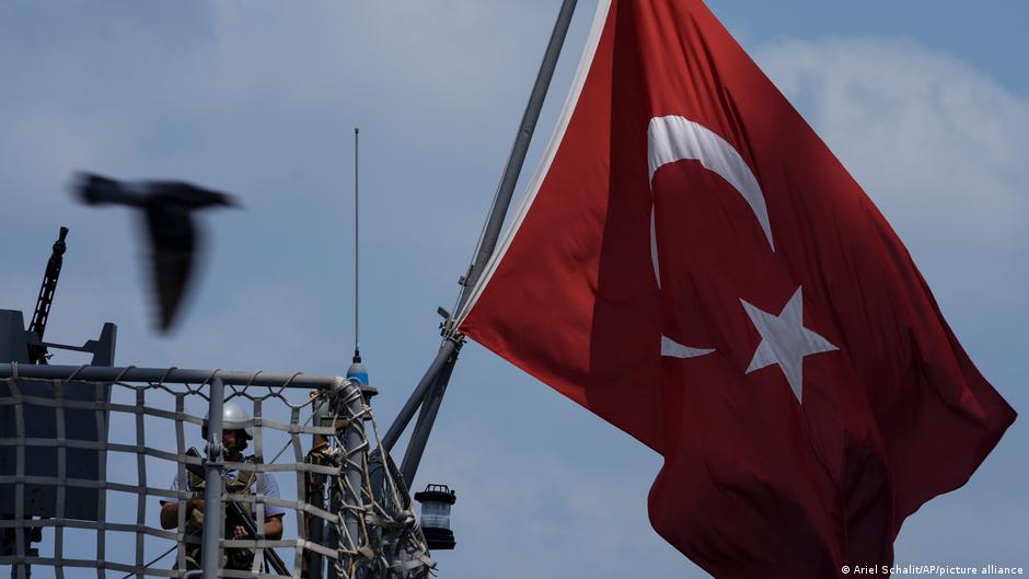 Туреччина заявила про збиття іранської балістичної ракети