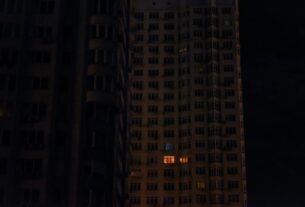 В Україні у неділю протягом усієї доби діятимуть графіки відключень світла