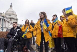 Українські біженці зможуть подавати заяви про компенсацію за завдані збитки