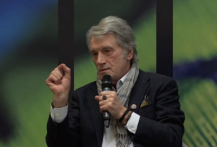 Ющенко: в перший день грошової реформи мені дзвонив тодішній голова ВР і питав, чому на купюрах зобразили "зрадника"