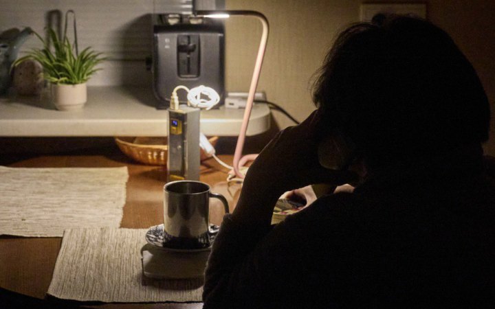 ​У чотирьох областях люди залишаються без світла через російські обстріли