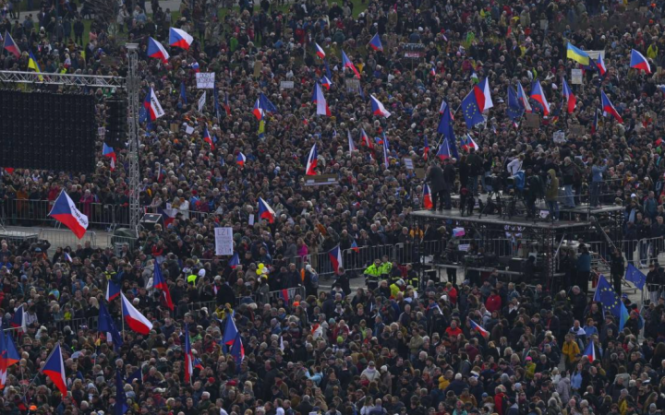 У Чехії відбувся найбільший антиурядовий протест із 2019 року