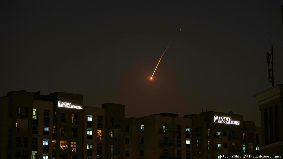 Іран обстріляв ОАЕ, Абу-Дабі каже про право на відповідь