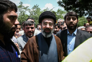 Новий верховний лідер Ірану посилює військову і політичну стійкість режиму – Reuters