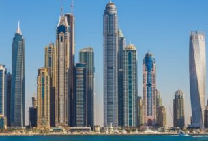 Дубай повертається до нормального життя після обстрілів Ірану