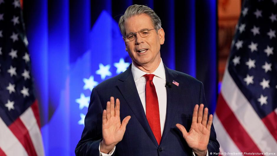 США не продовжать винятки із санкцій для нафти РФ та Ірану