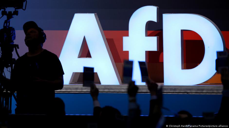 АдН уперше випередила ХДС/ХСС у соцопитуванні на 5%