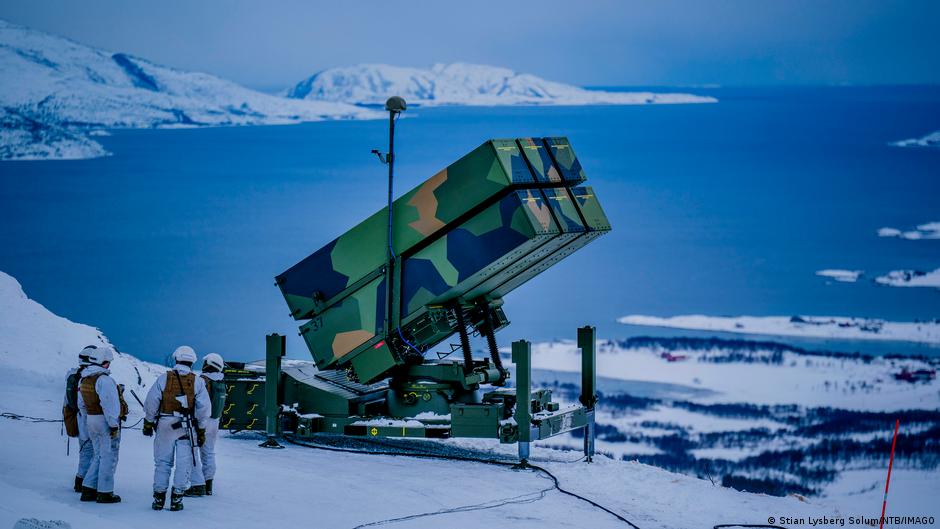 FT: США затримують постачання зброї Європі