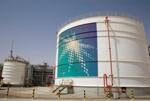 Saudi Aramco попереджає про тривалі наслідки на нафтовому ринку через блокування Ормузу