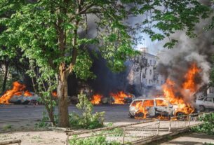 Війська РФ вдарили авіабомбами по Краматорську: 5 загиблих