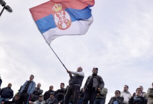 ЄС зупинив виплати Сербії через відкат у судовій реформі
