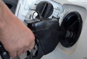 У Росії компанії почали обмежувати продаж пального на АЗС