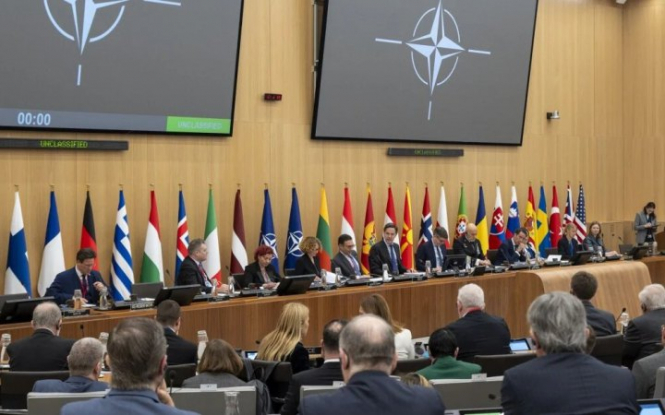 Перед самітом НАТО не погоджено довгострокову підтримку України