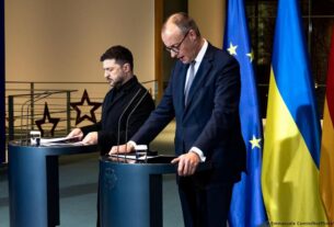 Зеленський розповів Мерцу про наслідки ударів РФ по Україні