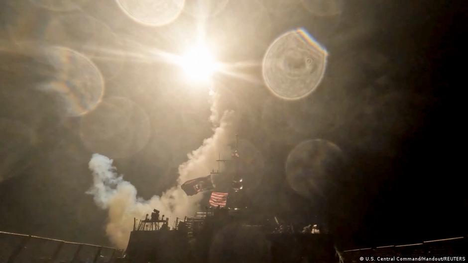 У відповідь на удари США Іран атакував Бахрейн та Кувейт