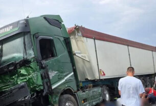 На Миколаївщині маршрутка зіткнулася з вантажівкою: загинули 12 людей