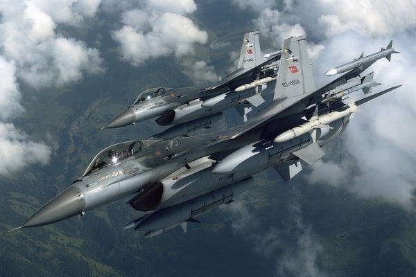 Український F-16 вперше здобув перемогу в повітряному бою – генерал США