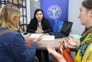 Від початку року Державна служба зайнятості працевлаштувала понад 181 тисячу українців