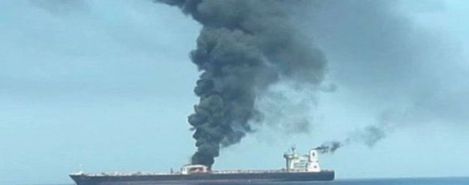 У Чорному морі атакували танкер під управлінням грецької компанії із російською нафтою – Bloomberg