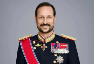 Гокон став новим королем Норвегії після смерті Гаральда V