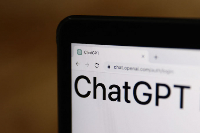 ЄС посилив контроль над ChatGPT, Reddit і Roblox