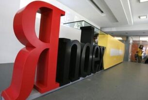 "Яндекс" домальовує ліс замість російської військової бази