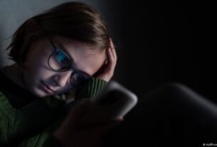 ЄС готує заборону використання соцмереж дітям до 13 років