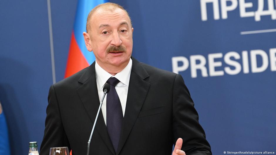 Алієв помилував француза після зняття санкцій ЄС з Усманова