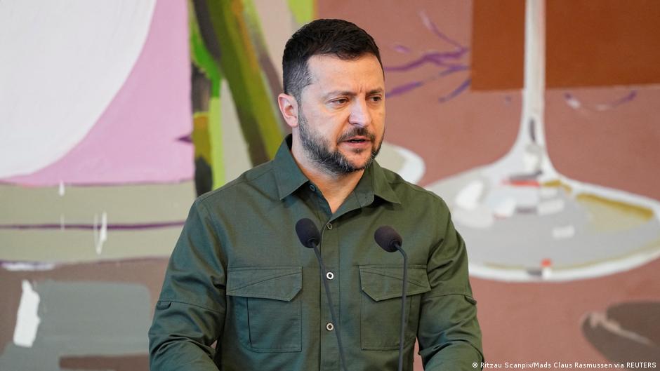 Зеленський анонсував відповідь на нову тактику РФ у Києві