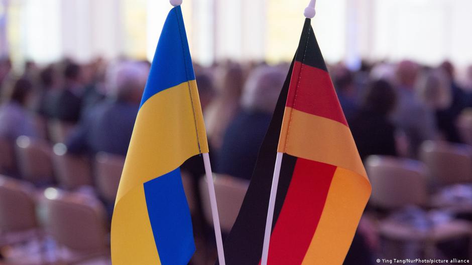 АдН та ССВ у ландтазі закликають скасувати допомогу Україні