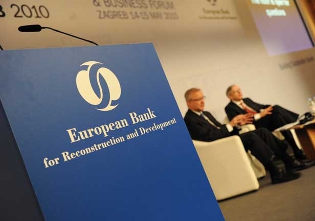 ЄБРР попереджає про нові ризики для економіки України на тлі російських атак